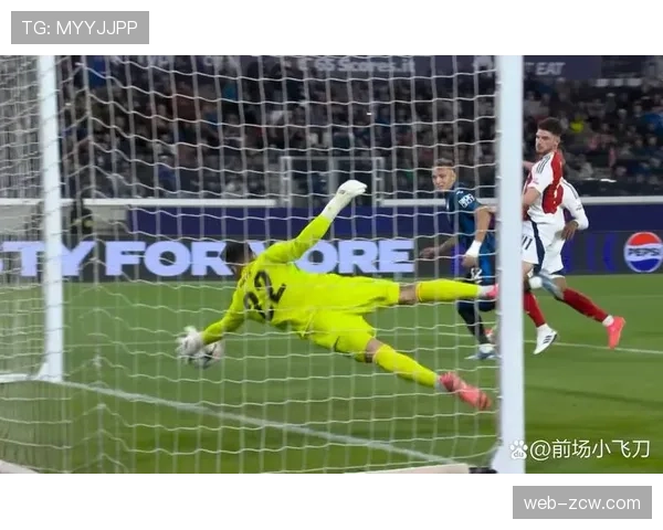 阿森纳防线统治力下滑：拉亚禁区外扑救率仅54%成隐患